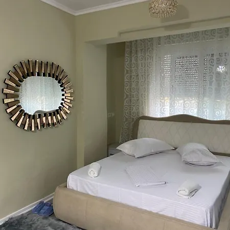 公寓 Julius 地拉那