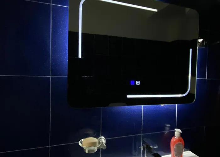 Julius Lejlighed Tirana